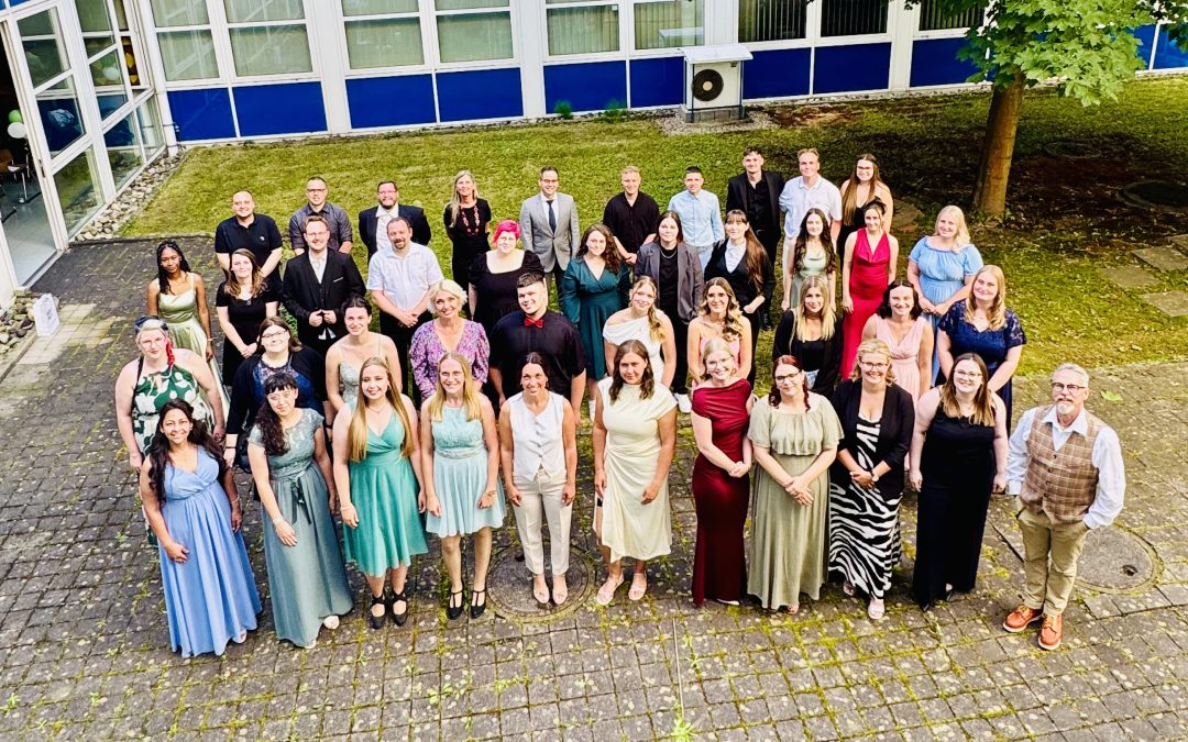 Zweiter Jahrgang der Erzieherschule an der BBS Idar-Oberstein verabschiedet